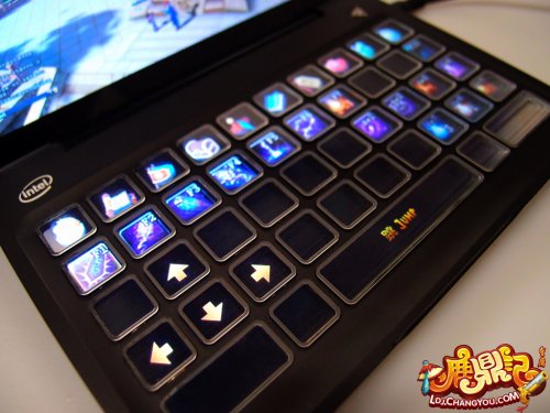 Razer Switchblade可触式动态键盘支持自定义键盘设置 